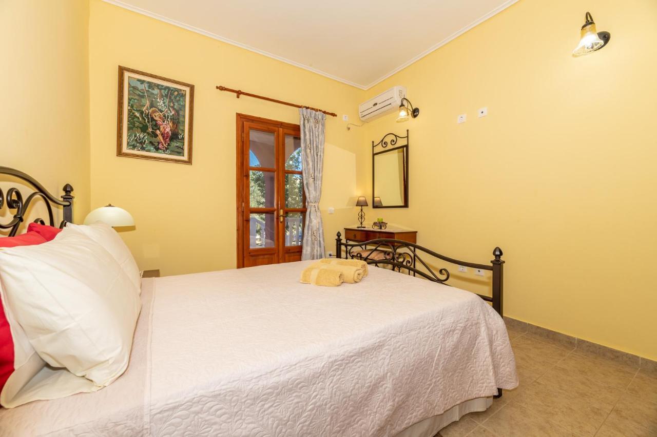 Arazzo Apartments วาซิลิคอส ภายนอก รูปภาพ